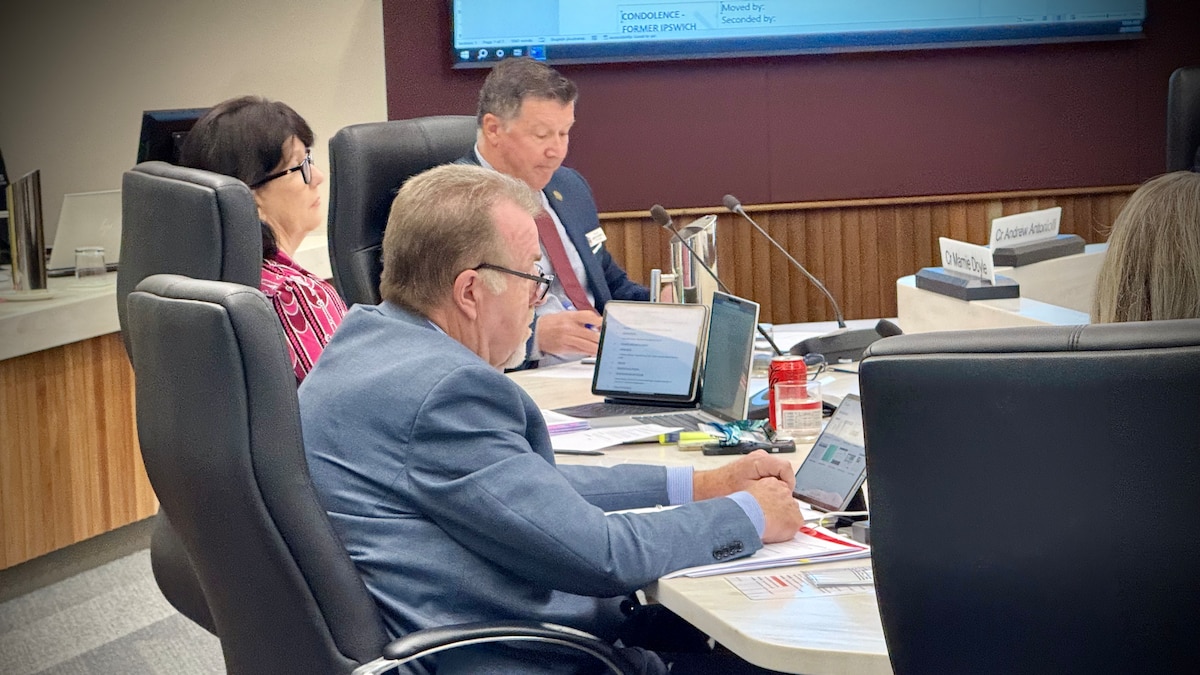 Ipswich mayor says new council media policy aimed at gagging her