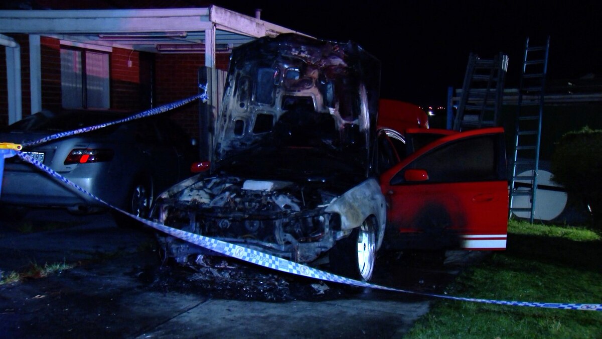 Car burnt in Hampton Park driveway in Melbourne's south