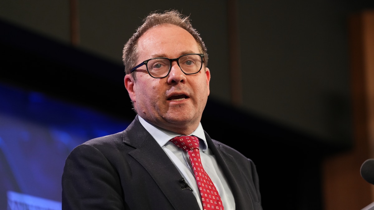 Assistant Treasurer Daniel Mulino concedes he knew of ATO's credit card ban plans in July
